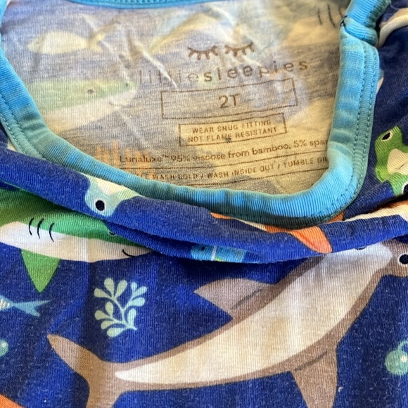Little Sleepies Shark Pjs - Picture 2 of 2
